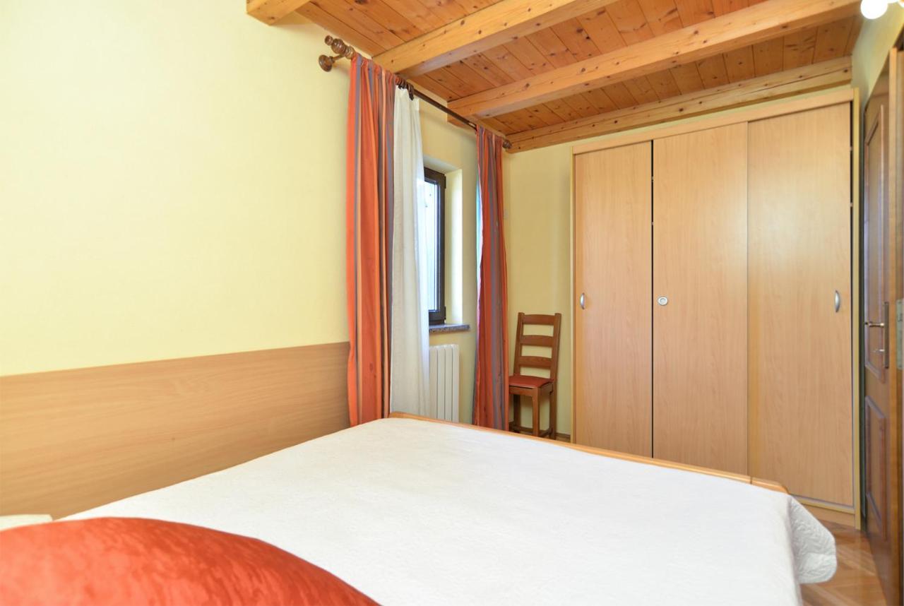 Apartments Ana 379 Rovigno Esterno foto